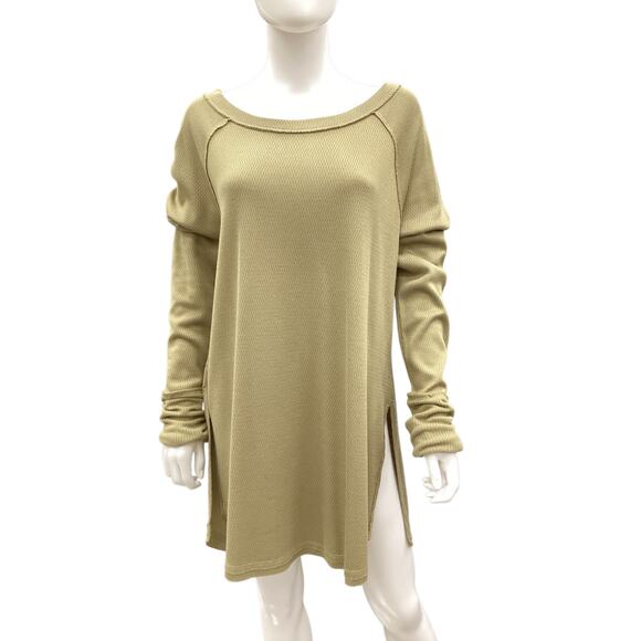 NWT Free People Women’s Long T-Shirt Size XL Thermal Olive Green Slits Soft - Picture 1 of 6
